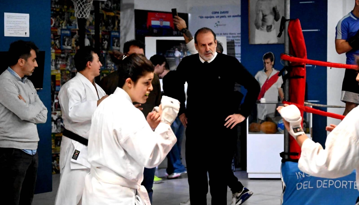 Bahía Blanca impulsa el deporte: la Escuela Municipal de Contacto crece en los barrios