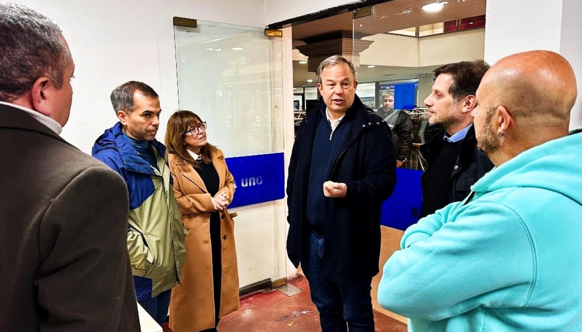 Apoyo a la carrera municipal: Cascallares acompañó a trabajadores que participan de concursos municipales