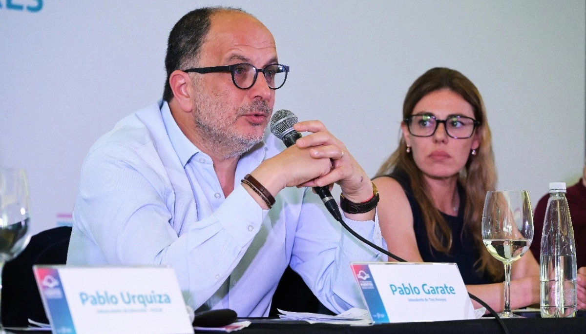 Pablo Garate visitó Mar del Plata con una fuerte defensa de la educación pública de Tres Arroyos