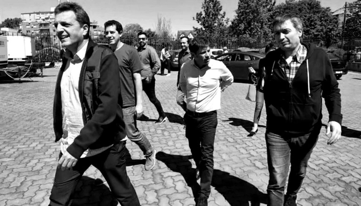 El plan de Kicillof para definir candidatos y ganarle la pulseada a Máximo Kirchner