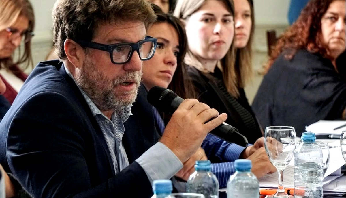 Garciarena dijo “no” a reelecciones indefinidas y descartó pactos electorales de la UCR con el PRO o libertarios