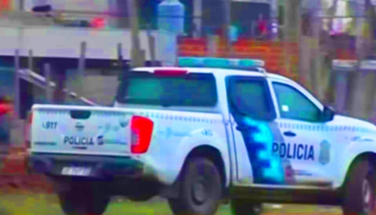 Manipulaba un arma de fuego, se le habría escapado un disparo y mató al amigo