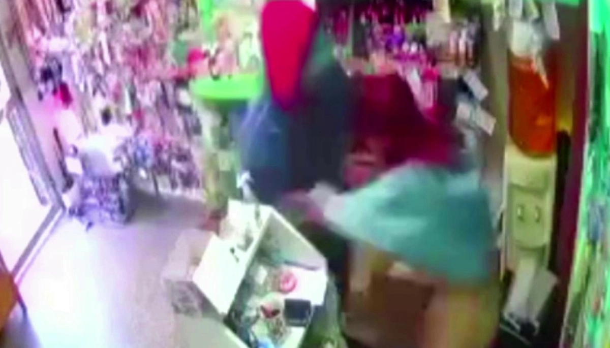 Simuló ser un cliente e intentó abusar sexualmente de una comerciante