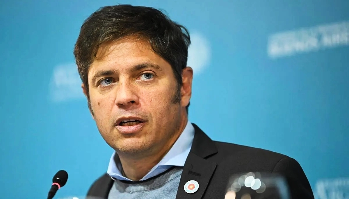 Kicillof afirmó que los gobernadores y senadores le dieron "un correctivo democrático" a Milei
