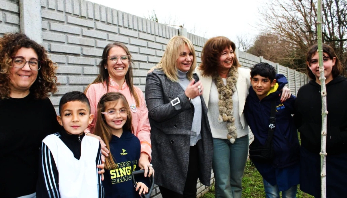 Revilla bautizó el Centro Educativo Complementario de General Arenales y se llamará “Hermana Lucía”