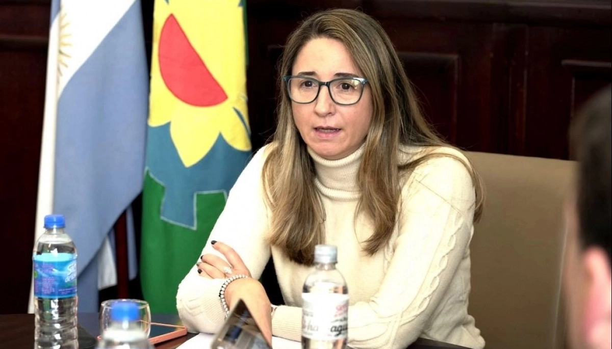 Senadora radical tildó de “triste” la situación que vive la Legislatura bonaerense y habló del frente “Somos Buenos Aires”