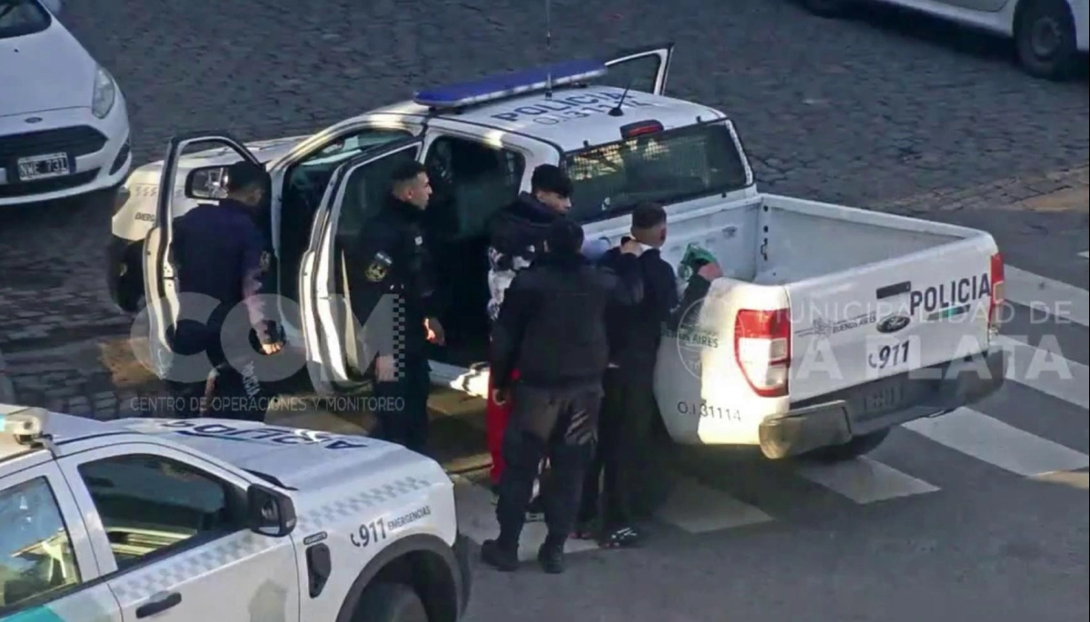 Durante un operativo conjunto de la Bonaerense, el COM y la Guardia Urbana de La Plata, detuvieron a ladrones adolescentes
