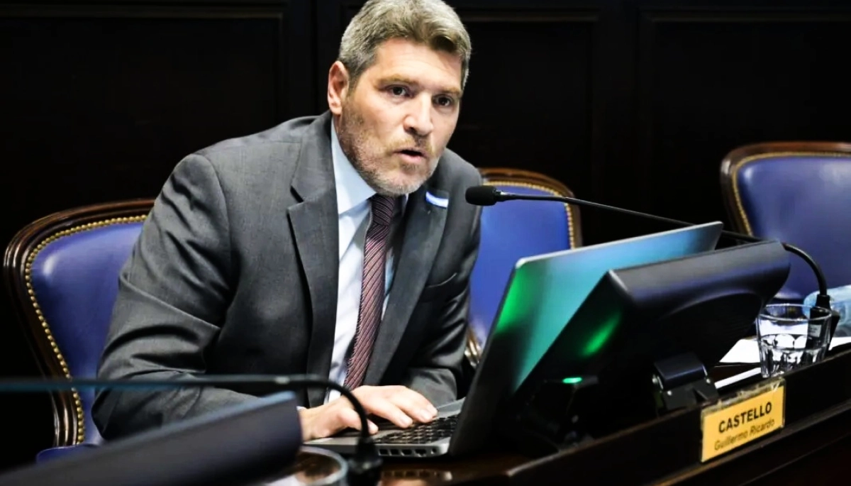 Castello presetó un proyecto para eliminar el REBA: “La burocracia que recauda sin dar nada a cambio”