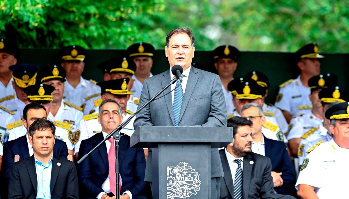 Alonso afirmó que los policías bonaerenses echados “confabulaban” para dar un “golpe” al comando institucional