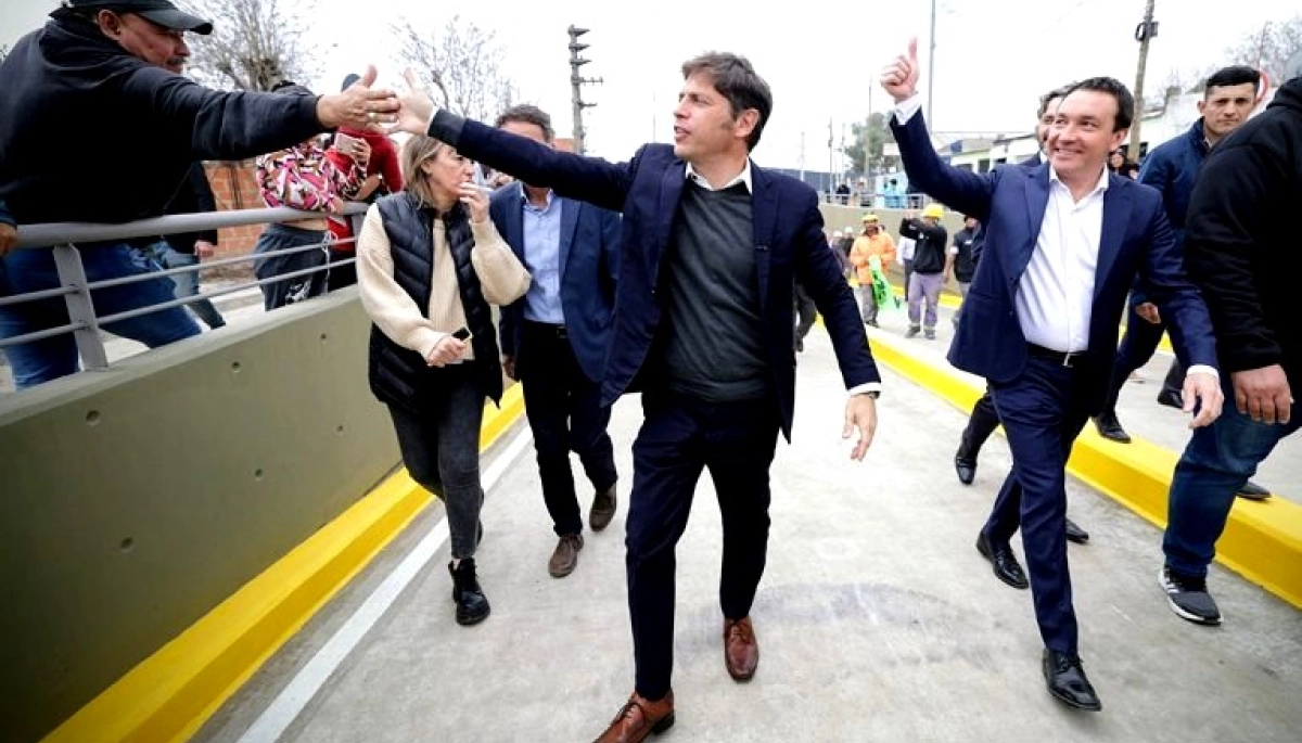 La campaña del Gobernador: Kicillof apuesta a la gestión pura y al Conurbano para enfrentar a Milei