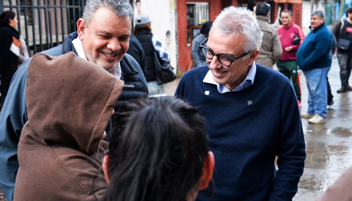Zamora recorrió San Fernando y le acercó las propuestas de Somos Buenos Aires a los vecinos