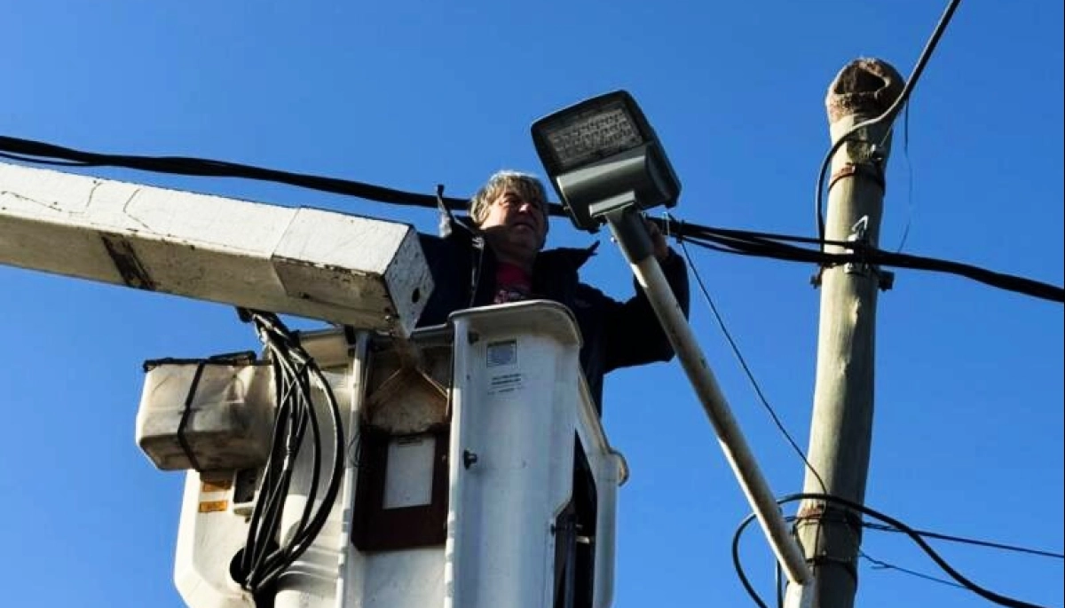 Obras en General Arenales: Revilla celebró la instalación de más de 100 luces LED en Arribeños