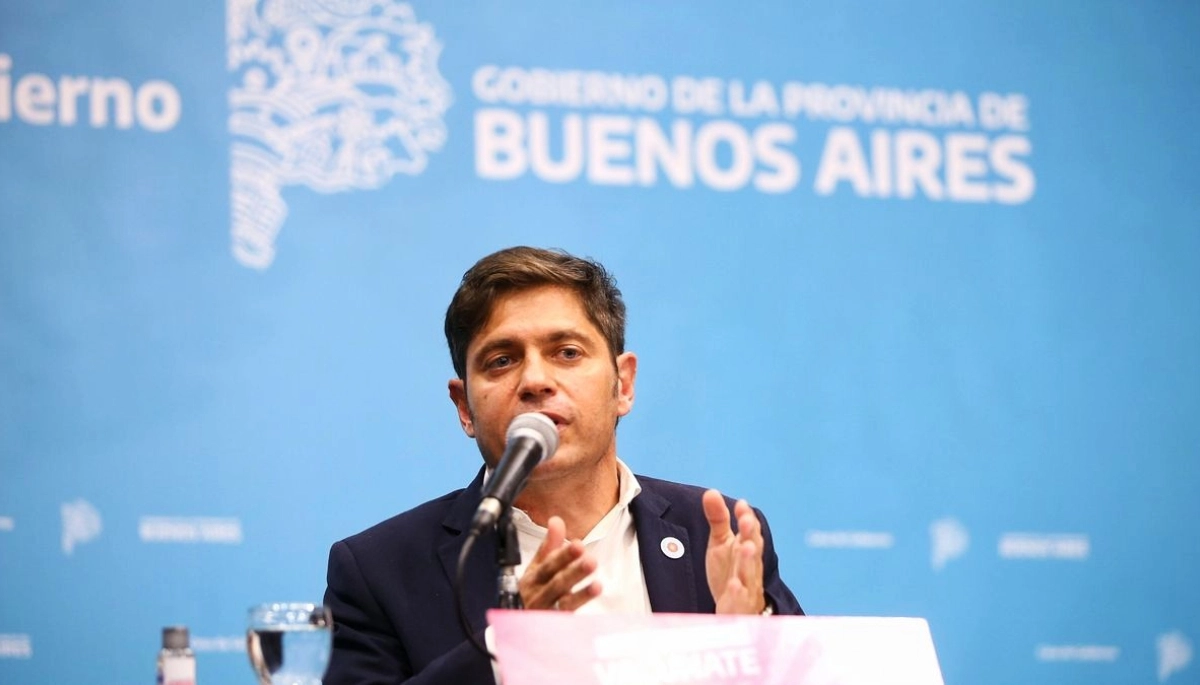Kicillof: “Milei puso presa a Cristina, yo le asigno desde el día uno las responsabilidades”