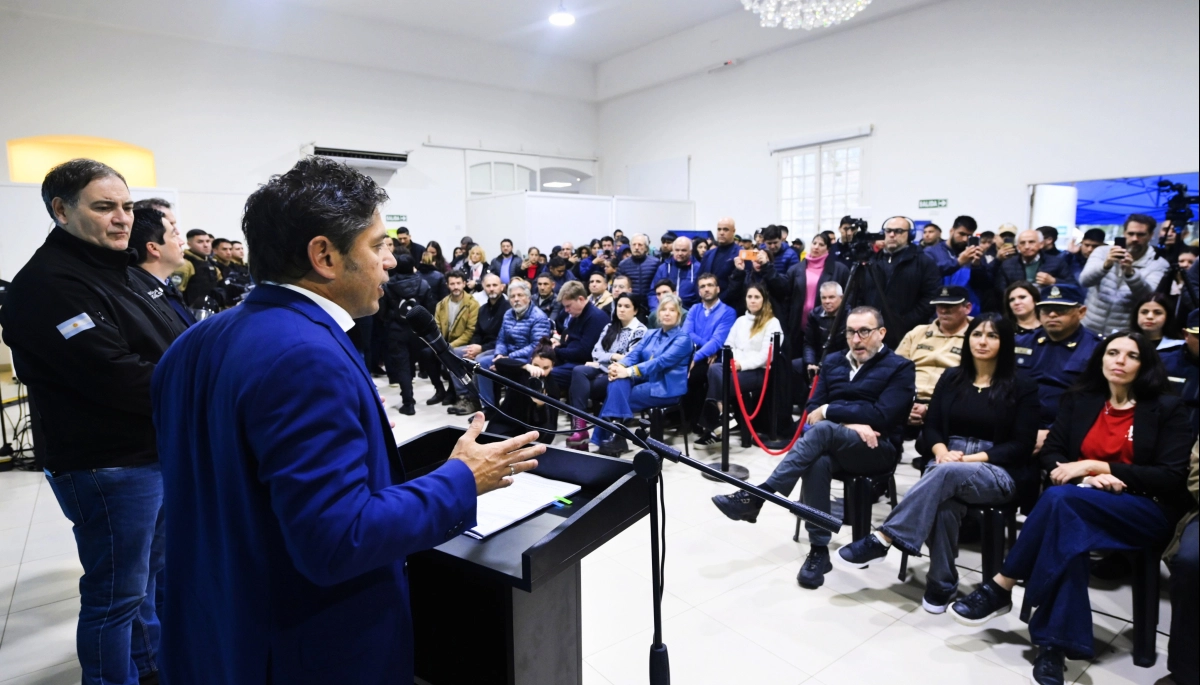 Kicillof y Katopodis, junto a Nardini, avanzan en la campaña por la Primera Sección