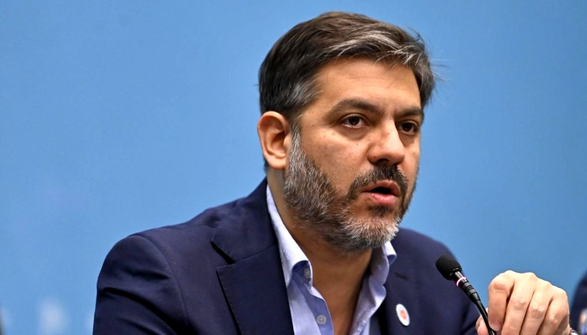 Desde el Gobierno de Kicillof, Bianco chicaneó a los libertarios por el 3 por ciento de Karina Milei