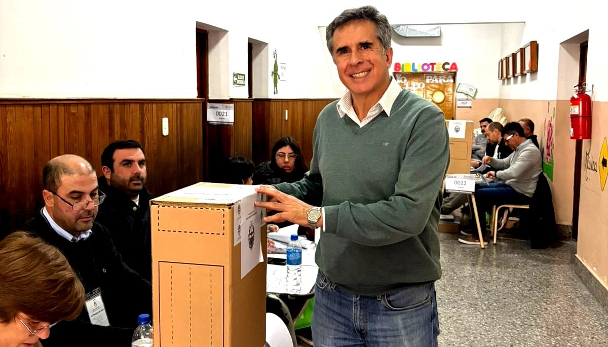 Rivadavia: el intendente Martínez votó y celebró la “gran jornada democrática”