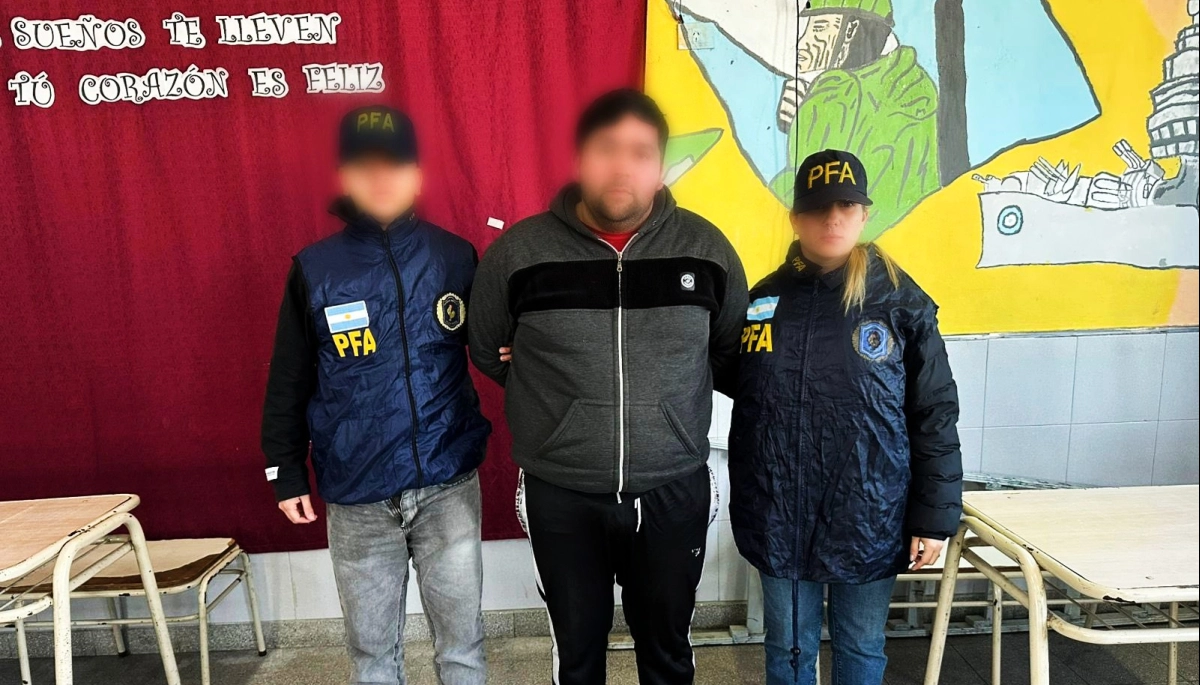 La típica: en Lomas de Zamora, un hombre fue a votar y tenía pedido de captura por “pirata del asfalto”