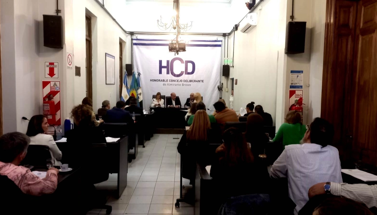 La lista de Cascallares se impuso en Almirante Brown con el 54% de los votos y LLA segundo con el 28%
