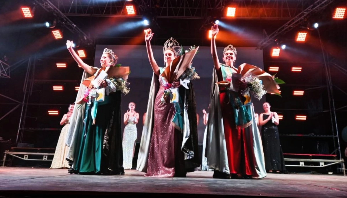 Con Suescun presente, Rauch celebró la Fiesta Nacional del Ave de Raza y a sus nuevas embajadoras