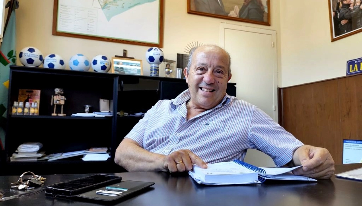 Como senador bonaerense electo, Paredi habló de un triunfo en octubre para marcarle el rumbo a Milei