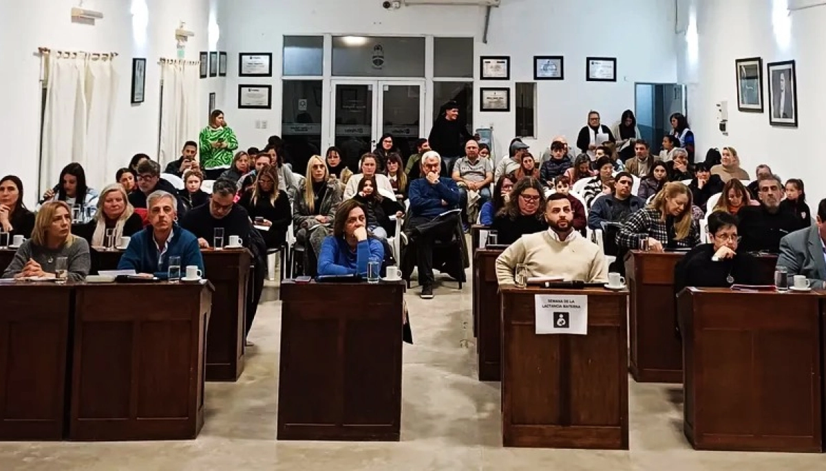 Un municipio suspendió la sesión del Consejo por insultos y gritos: “Hablá de proyectos, la c… de tu hermana”