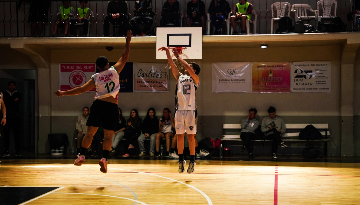 25 de Mayo se consagró campeón en el Sub 18 masculino de básquet y clasificó a Mar del Plata