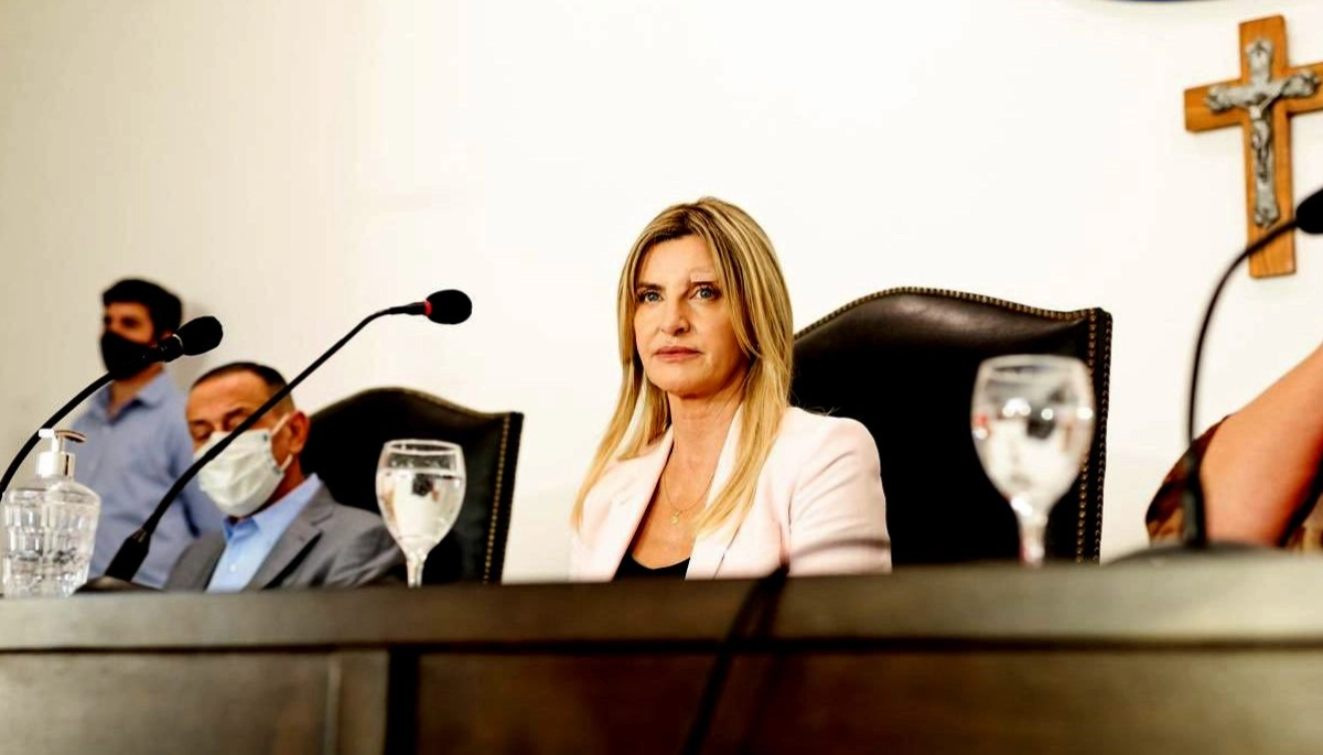 Una empresa denunció al gobierno de Fassi en Cañuelas y exige que pague una millonaria deuda