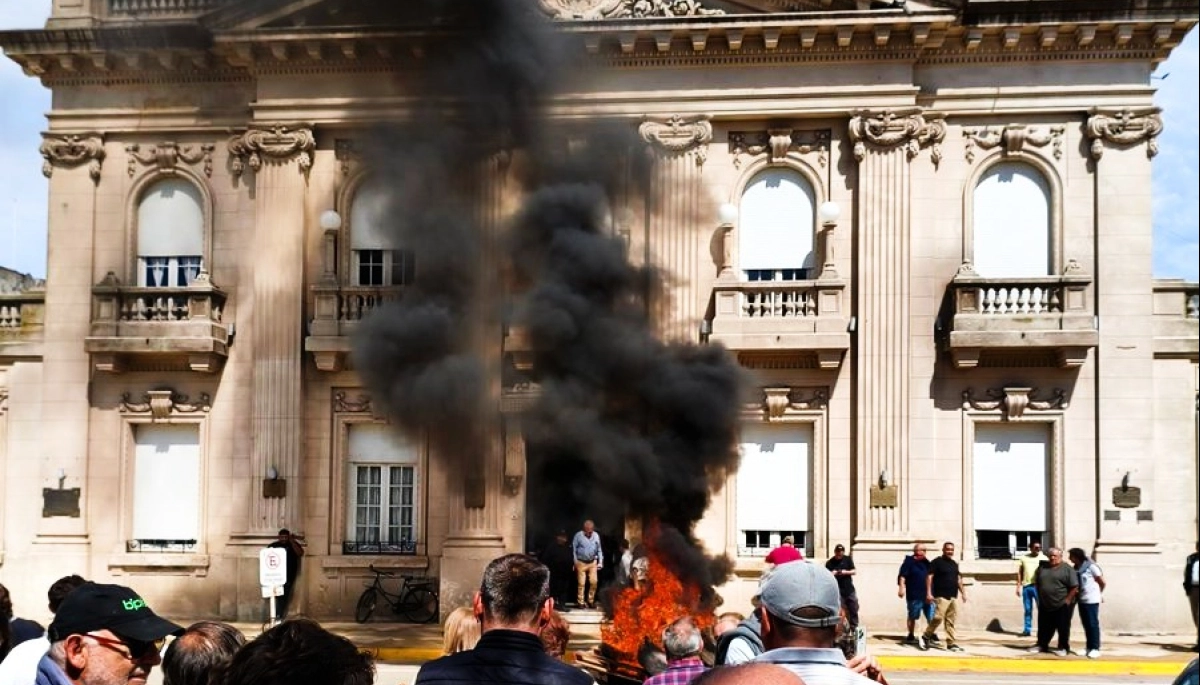 Productores rurales explotaron de la bronca en la municipalidad de 9 de Julio: “Les quedó grande la intendencia”
