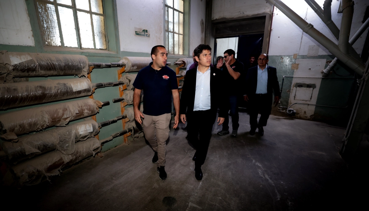 Visita, recorridas y obra pública: Kicillof llevó el pulso del Estado bonaerense a Saladillo