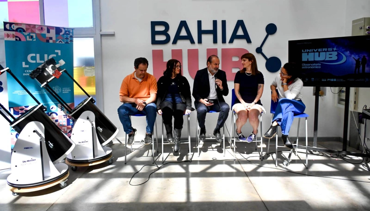 Bahía Blanca apunta al cielo: lanzaron el Observatorio Astronómico "Universo Hub" con apoyo provincial