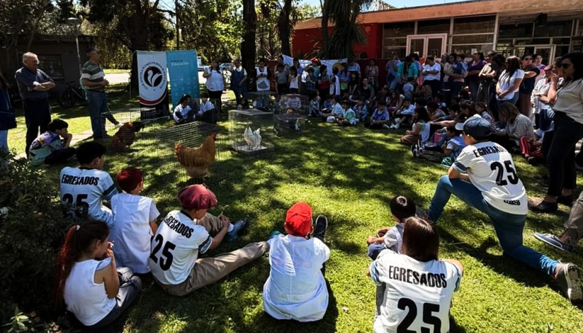 Rauch presentó la 4º Muestra Interactiva Distrital de Orientación para la Educación y el Trabajo