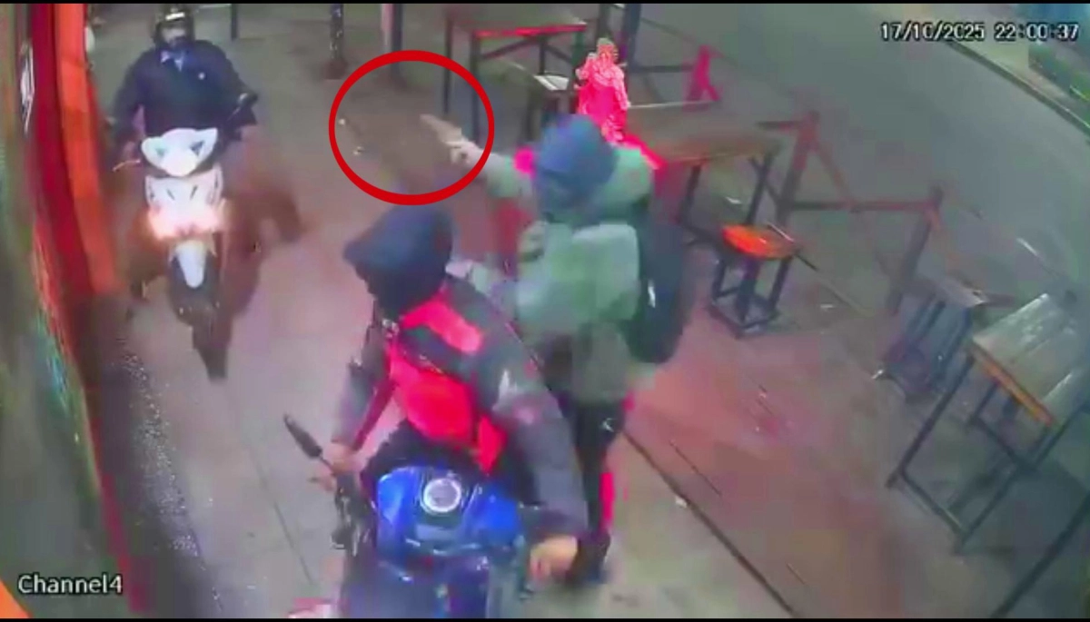 Jóvenes armados le robaron todo cuando compraba en un kiosco de Avellaneda