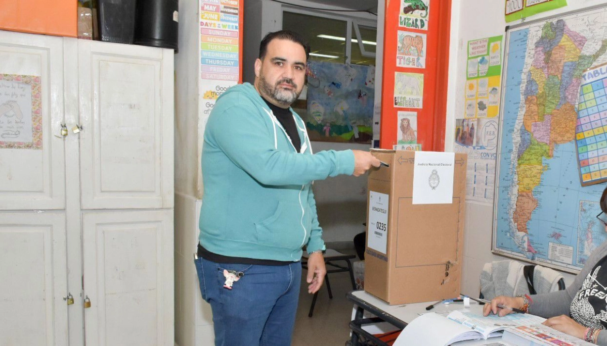 Los legisladores provinciales Luayza y Romano reafirmaron su compromiso democrático en Berazategui