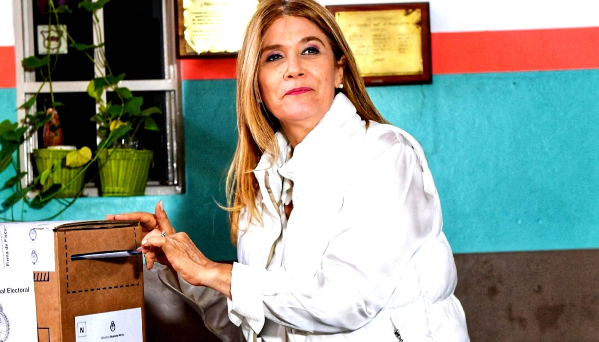 Magario votó en La Matanza y dijo que estas elecciones “deciden como continúa el país”