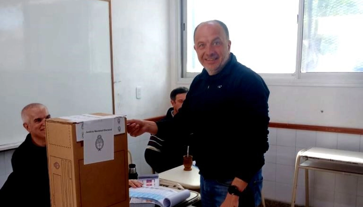 Garate votó en Tres Arroyos y afirmó que estas elecciones definen “qué país vamos a tener”