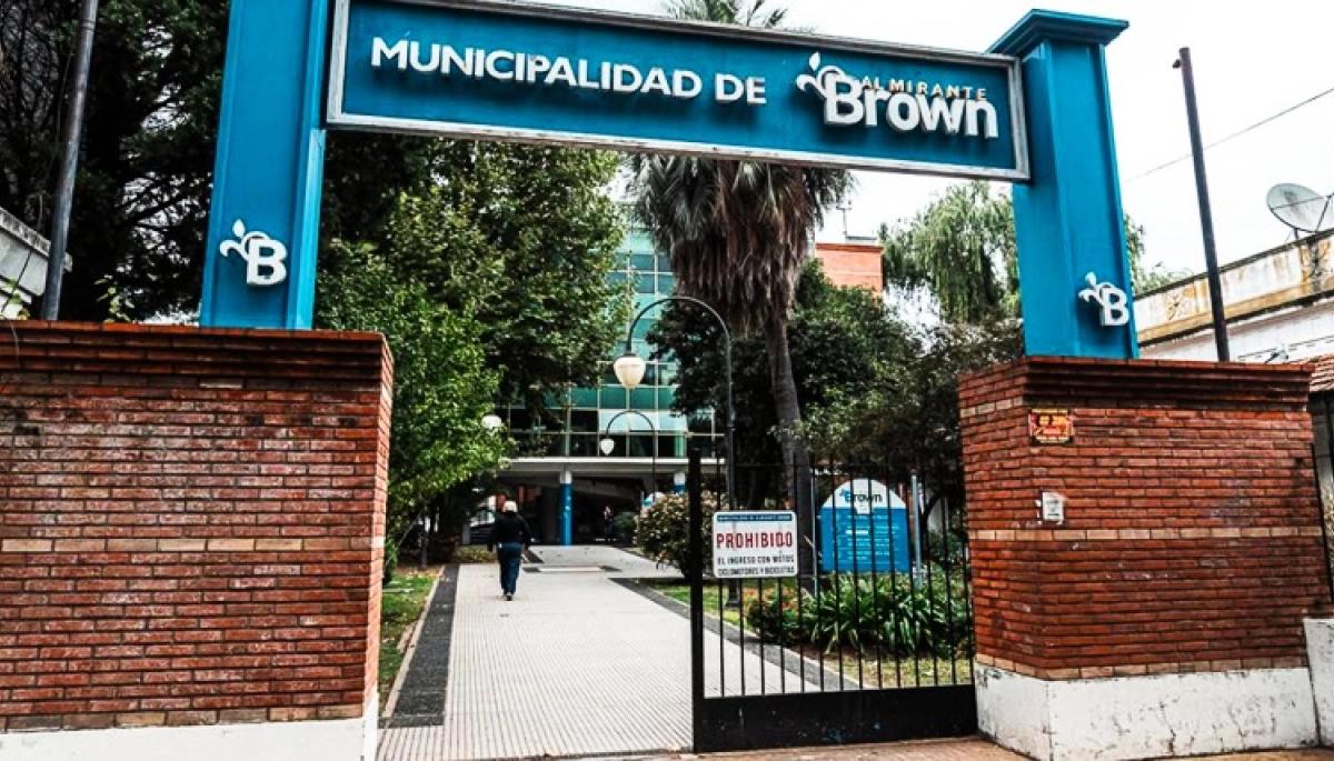 Fuerza Patria ganó en Almirante Brown con el 49,07% y La Libertad Avanza quedó segunda
