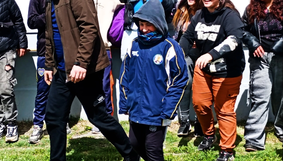Tres Arroyos: Tarea Fina compartió una jornada solidaria en la Escuela Nº 6