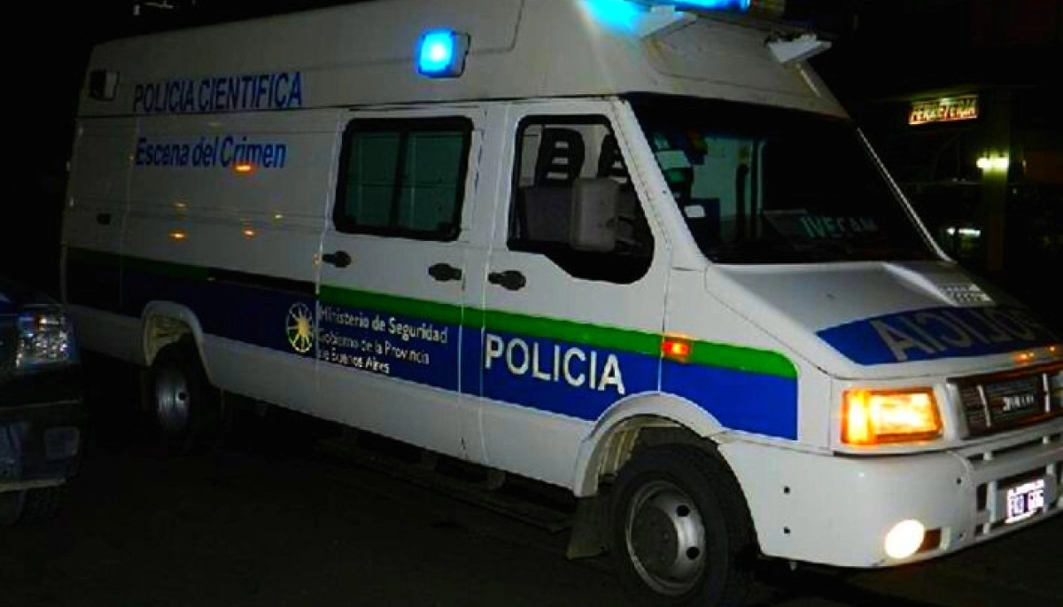 En San Bernardo, encontraron a una jubilada muerta en su casa e investigan si el hijo convivió con el cadáver