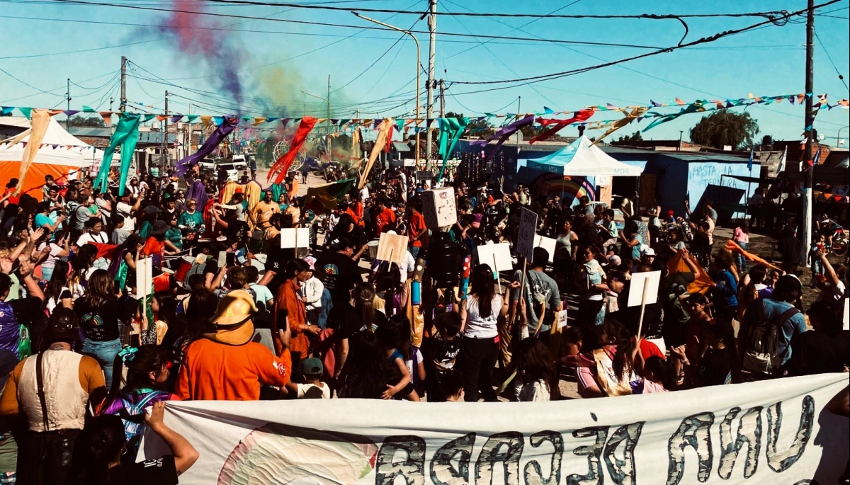 Cargado de shows y talentos, Tres Arroyos festejó los 10 años Puentes en la Infancia