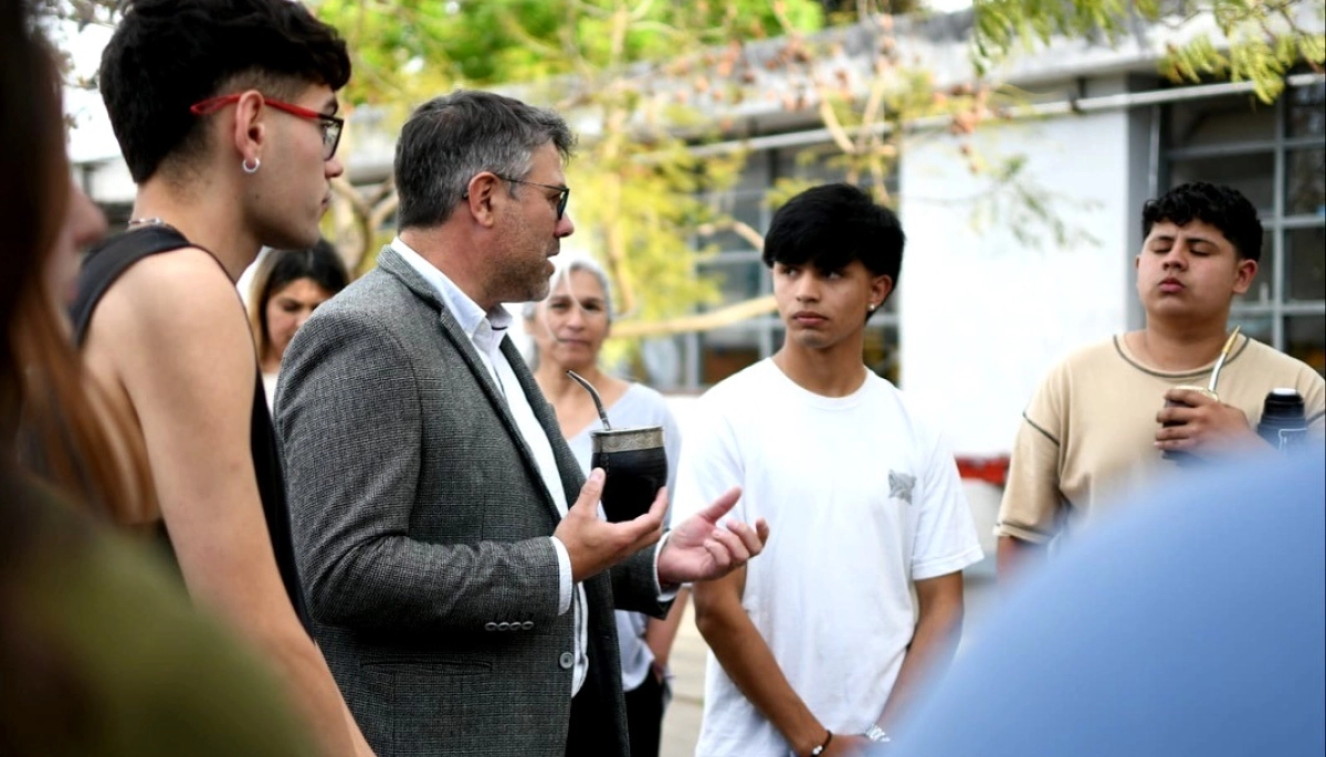 Hourcade acompañó el Presupuesto 2026 de Kicillof, pero pidió “dar vuelta la tortilla” y priorizó más diálogo