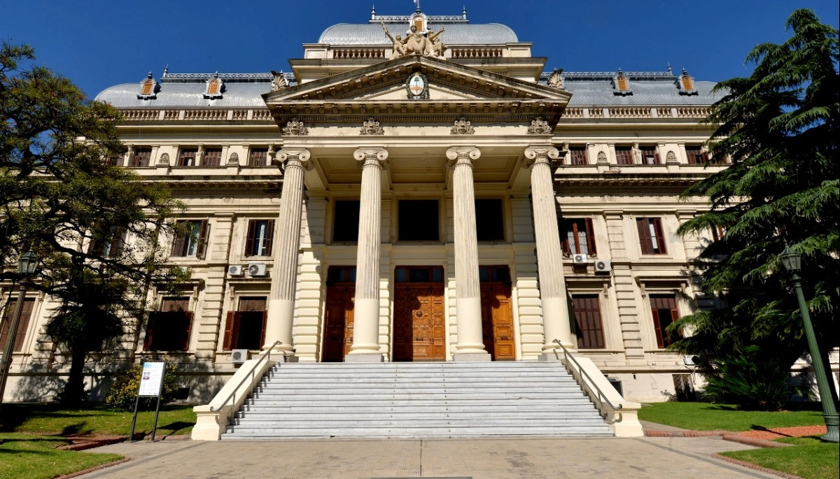 Diputados bonaerenses buscan activar una sesión para que ingrese el Presupuesto 2026 de Kicillof