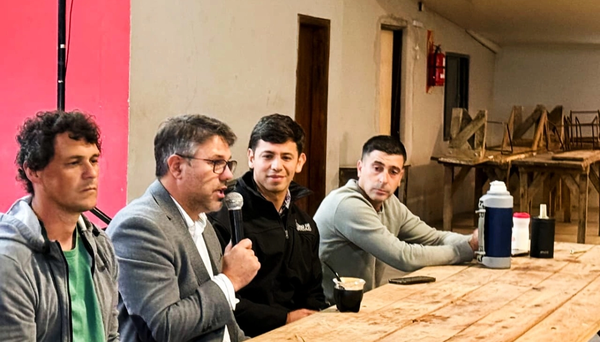 Hourcade y un paso importante para formalizar la comisión de Servicios Rurales en Magdalena