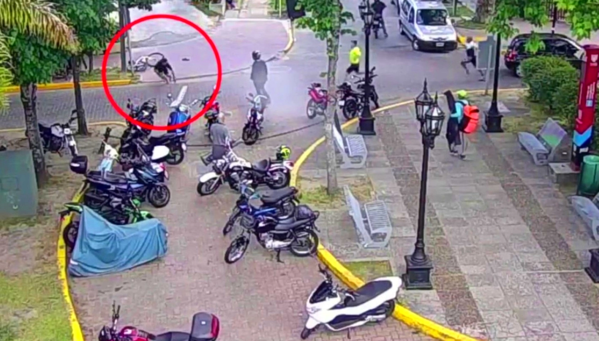 El COT detuvo a una sujeto que robó una bicicleta y lo chocó un motociclista cuando escapaba