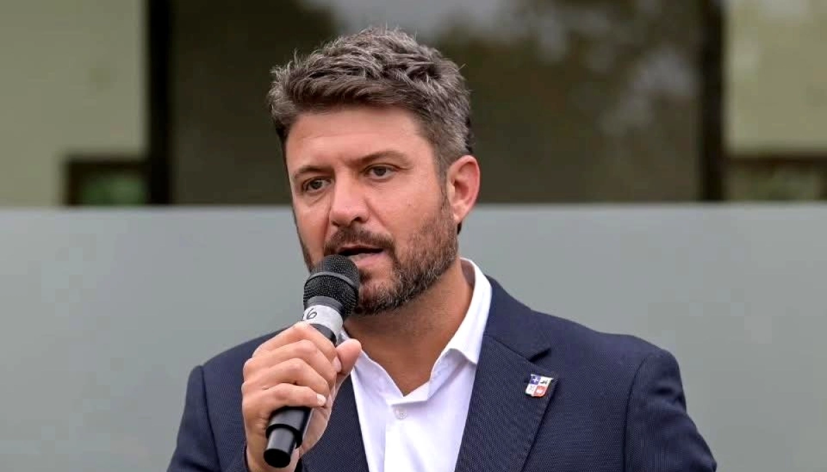 El emotivo adiós de Diego Nanni en Exaltación de la Cruz: quién asume la intendencia tras su salto a la Legislatura