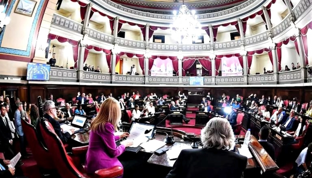 Kicillof va por su “triplete” de leyes en un super miércoles clave en la Legislatura bonaerense