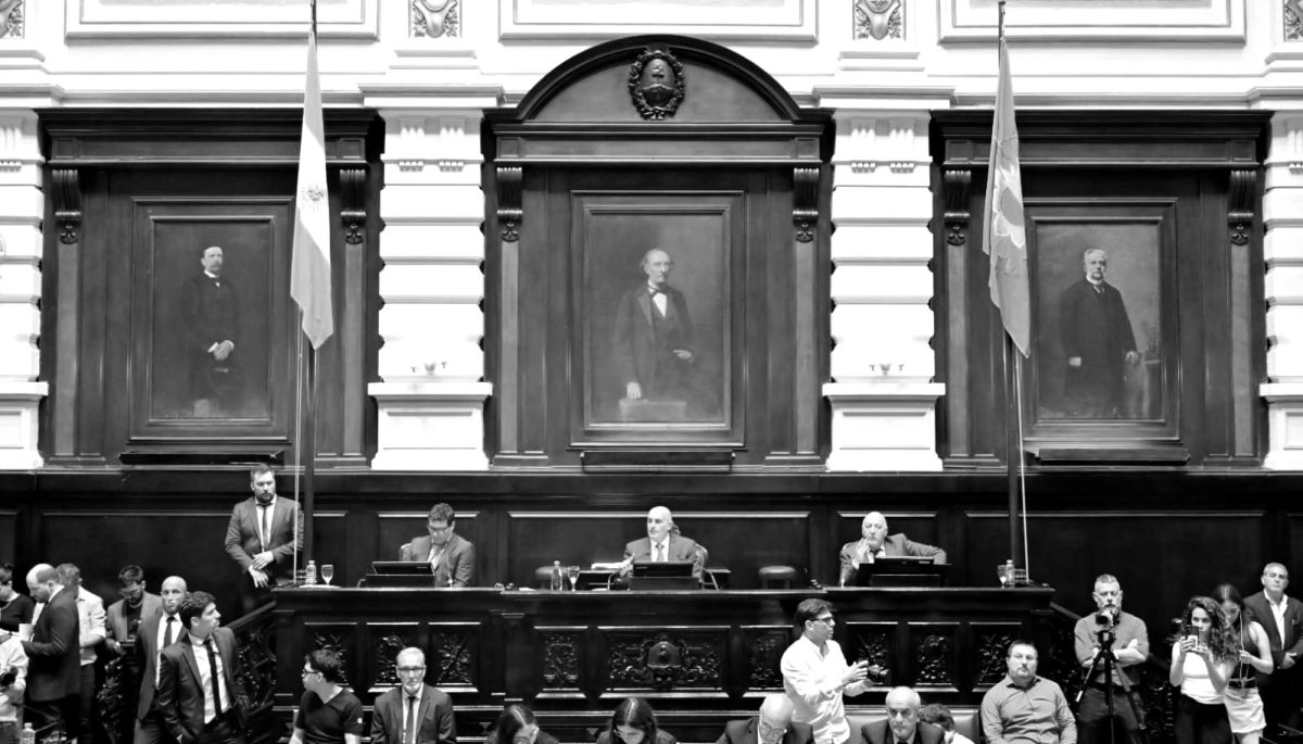 Sin quórum y sin debate en la Legislatura: se frena el endeudamiento que buscaba Kicillof