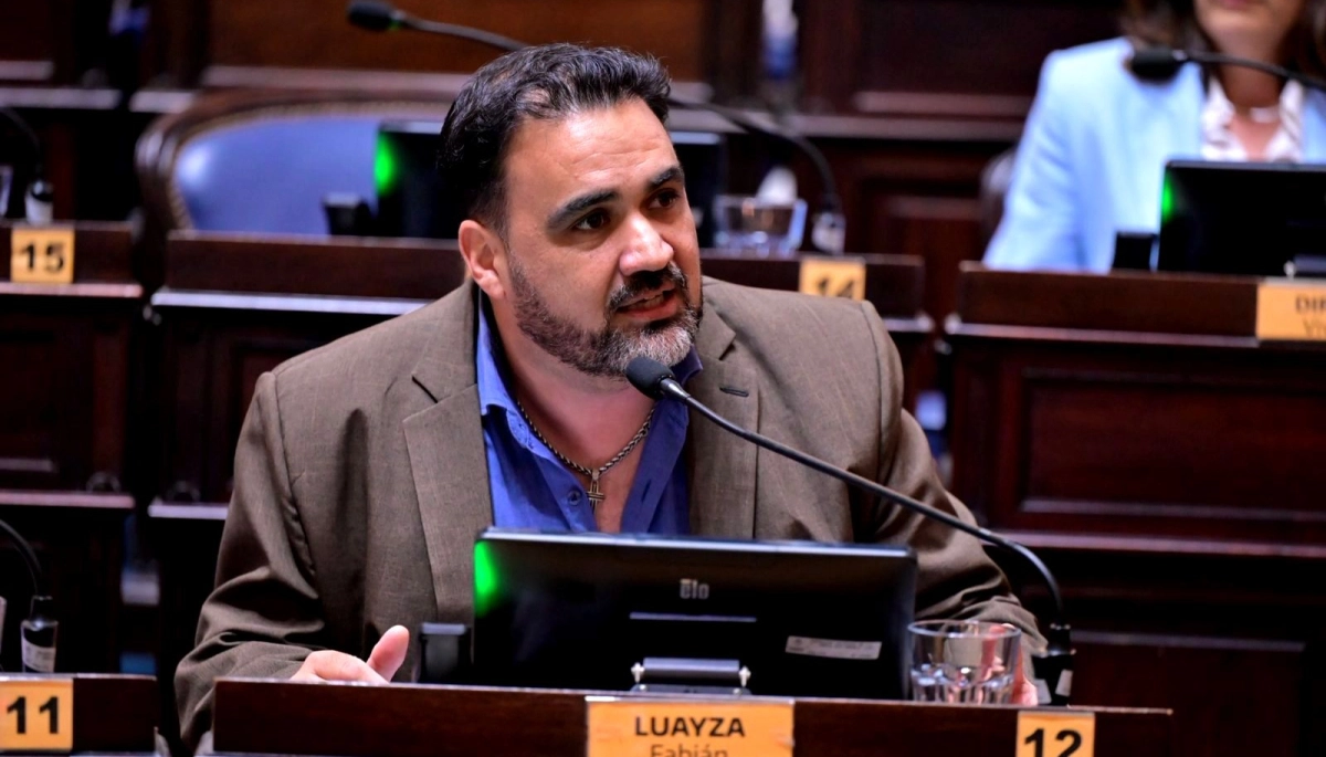 Luayza pidió un homenaje por la memoria de Mussi en la Cámara de Diputados bonaerense