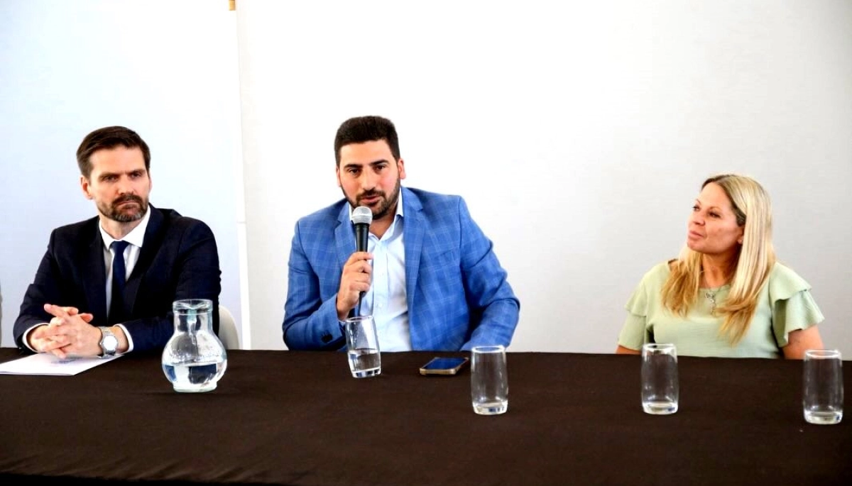 Egüen anunció una reforma fiscal para 25 de Mayo: propuso eliminar más de 10 tasas municipales