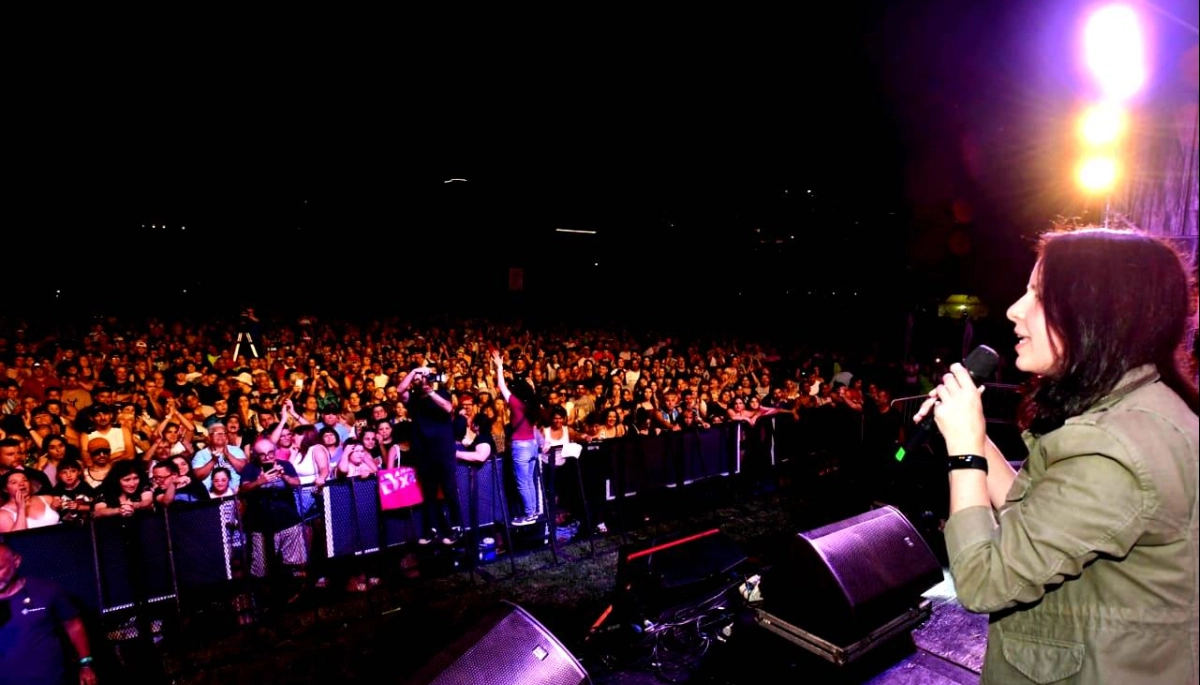 Más de 20.000 vecinos festejaron los 120 años de Vicente López con un gran show de luces y sin pirotecnia