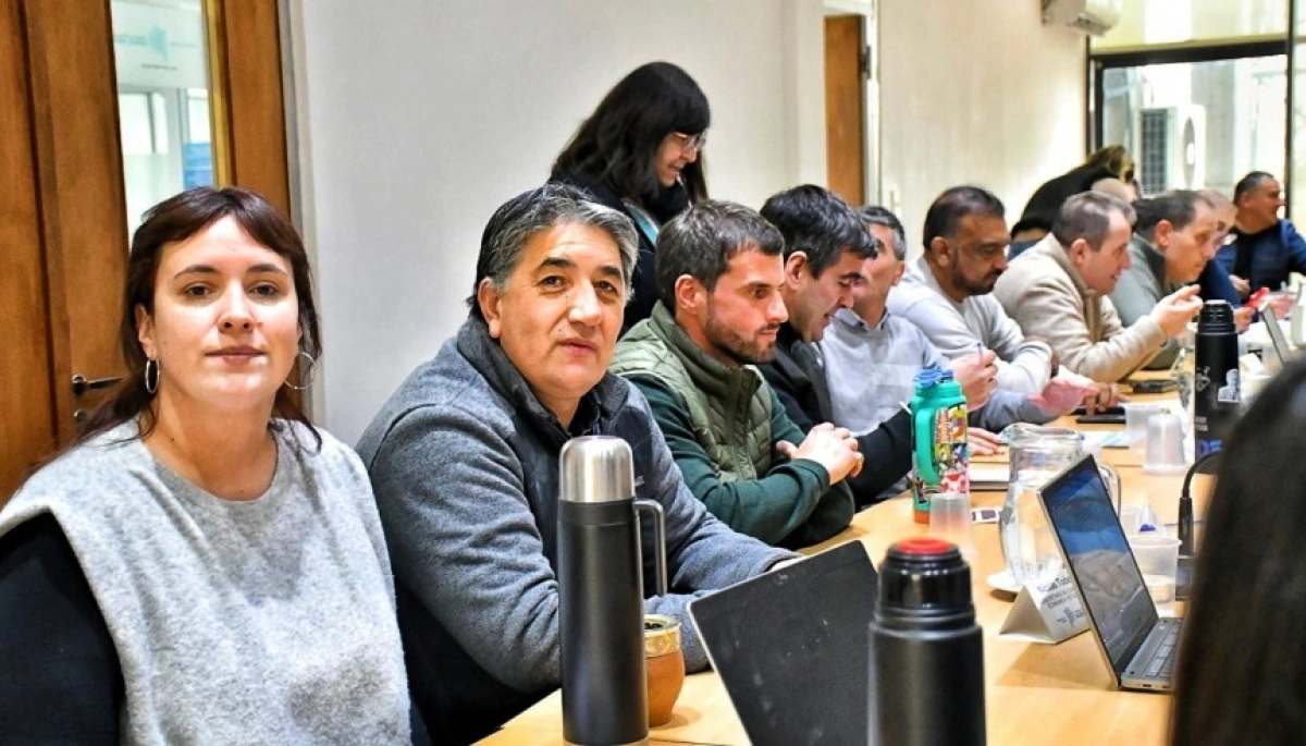 Esperaron hasta reyes: estatales presionan a Kicillof para reabrir las paritarias en la Provincia